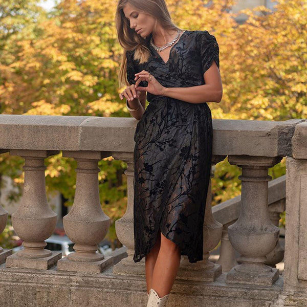 Black lace wrap dress online